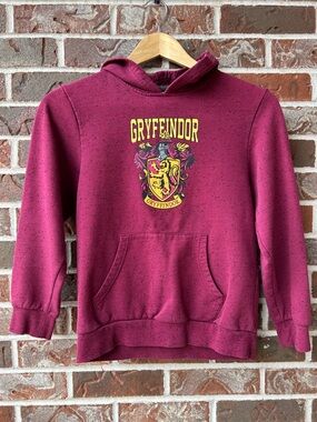 B1G2F 🚨 Warner Bros. Harry Potter Gryffindor Sweatshirt with Crest